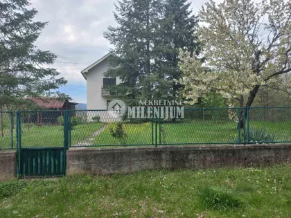 Tije Simića | 4zida.rs