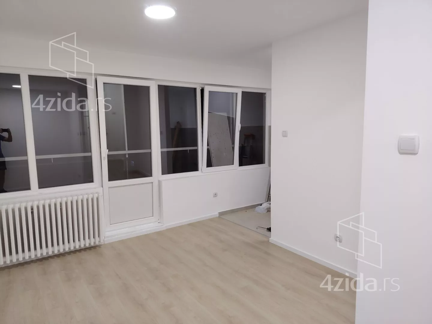 Garsonjera | 4zida