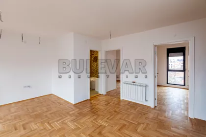 Bore Vukmirovića | 4zida.rs