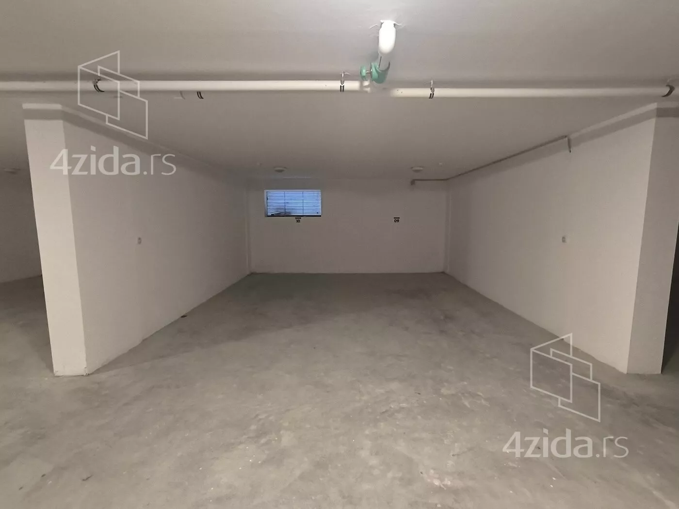 Garaža | 4zida