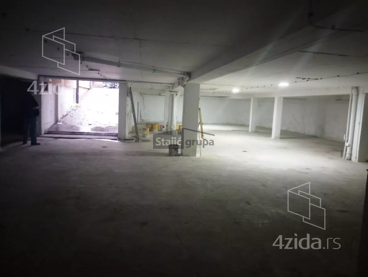 Garaža | 4zida