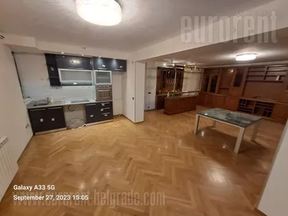 VOŽDOVAC | 4zida.rs