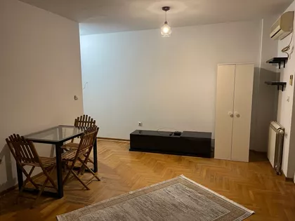 Marka Oreškovića 14 | 4zida.rs