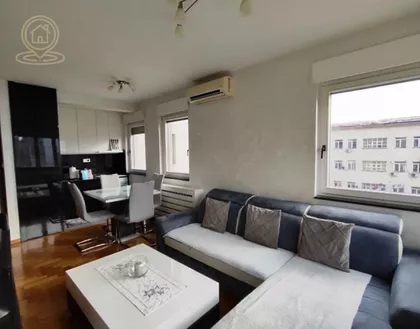 Južni Bulevar | 4zida.rs