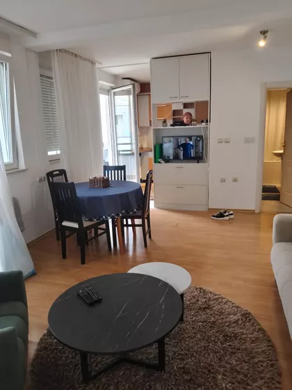 Augusta Cesarca | 4zida.rs