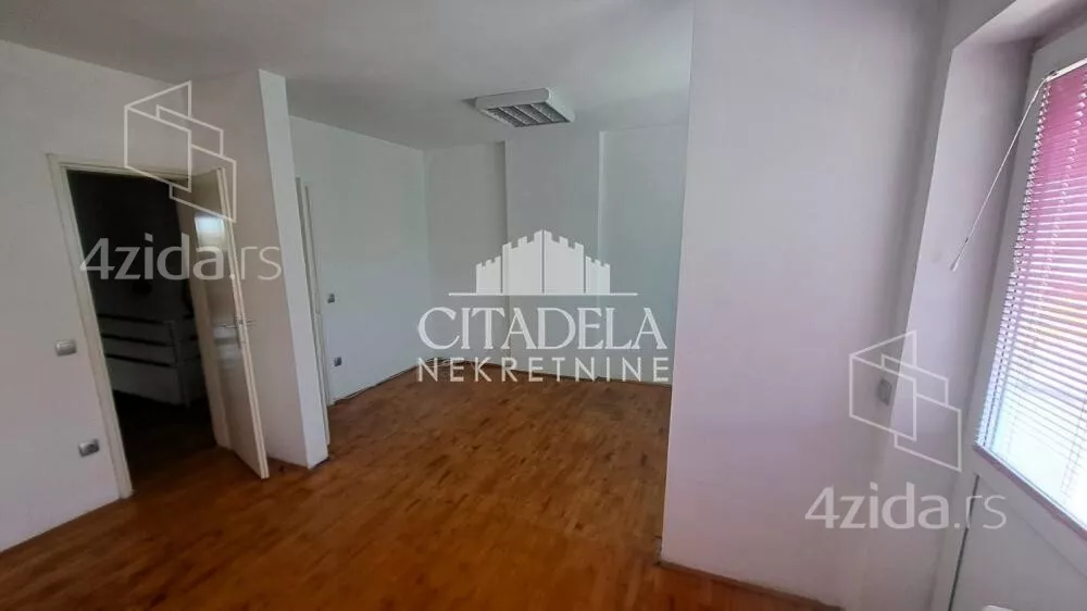 4-etažna kuća | 4zida
