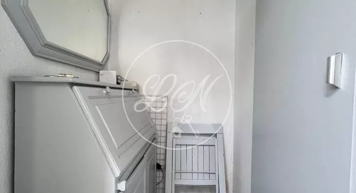 Lokal | 4zida