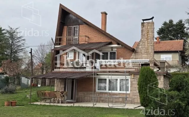 Kuća | 4zida