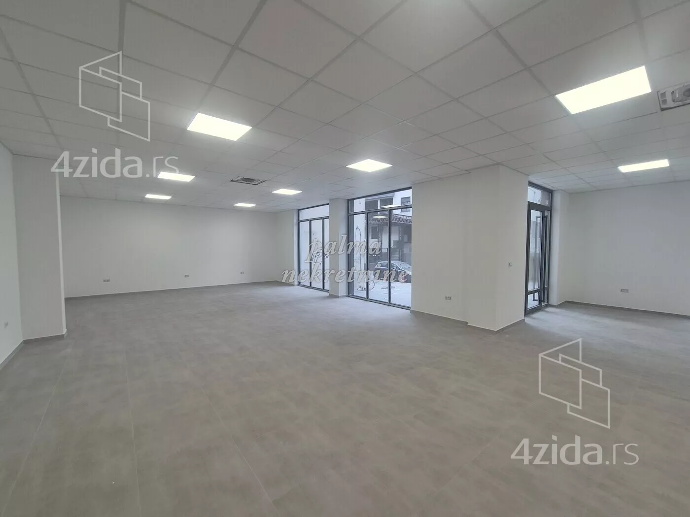 Poslovni prostor | 4zida