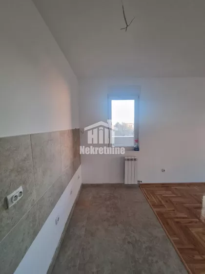 Cara Dušana | 4zida.rs