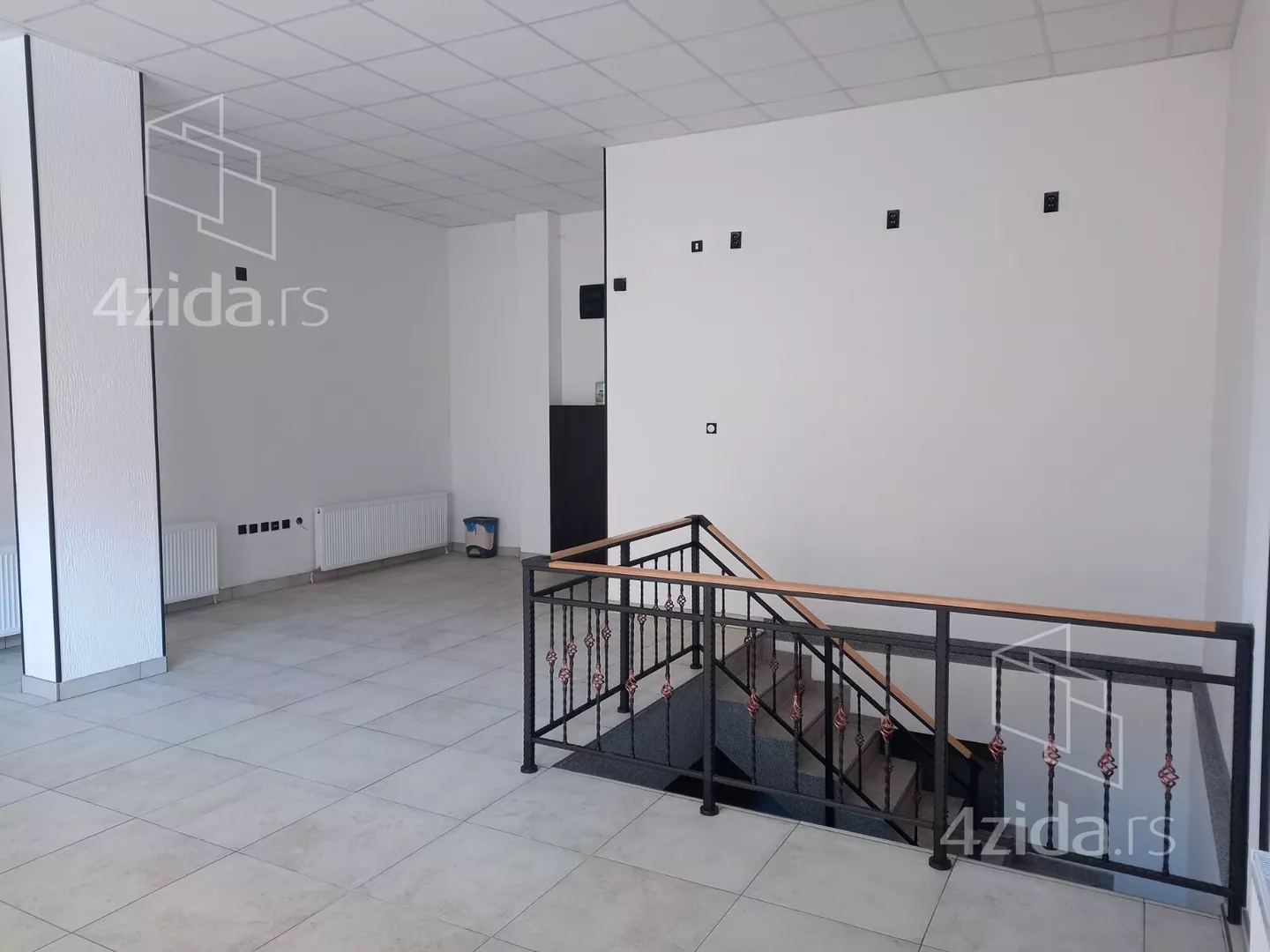 Lokal | 4zida