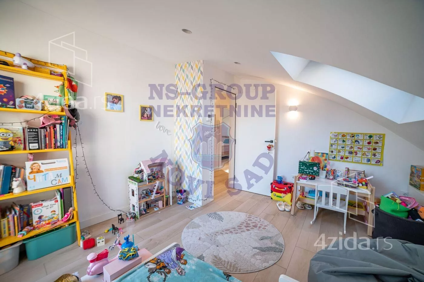 Petosoban stan | 4zida