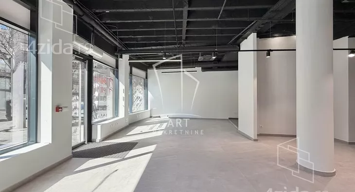 Poslovni prostor | 4zida