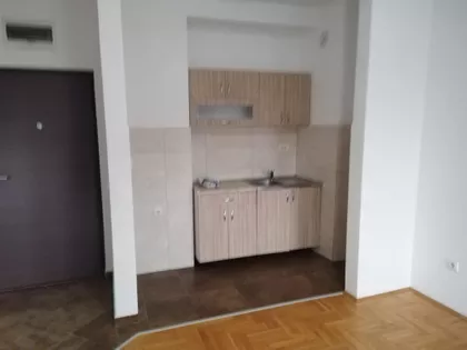 Bratstva I Jedinstva 31 | 4zida.rs