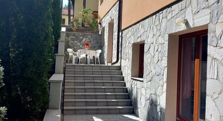 4-etažna kuća | 4zida