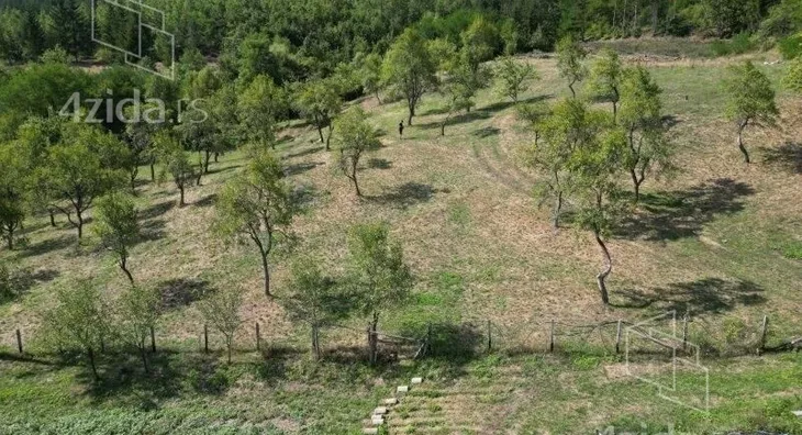 Plac | 4zida
