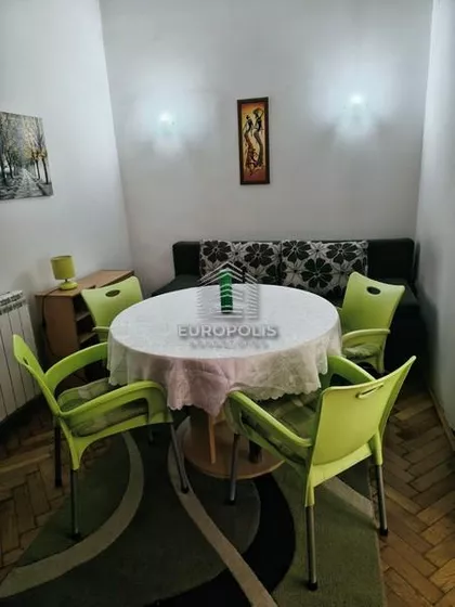 Avijatičarski trg | 4zida.rs