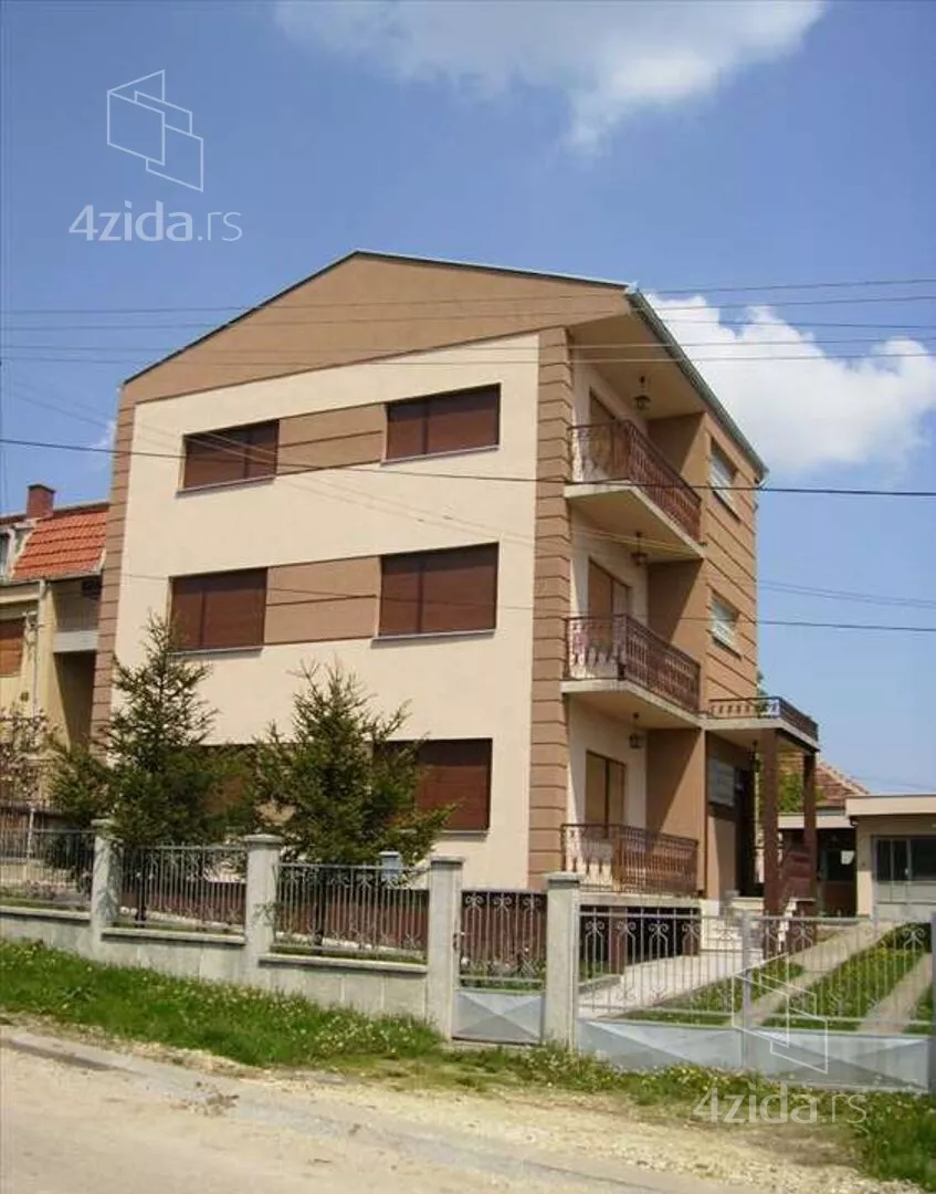 3-etažna kuća | 4zida