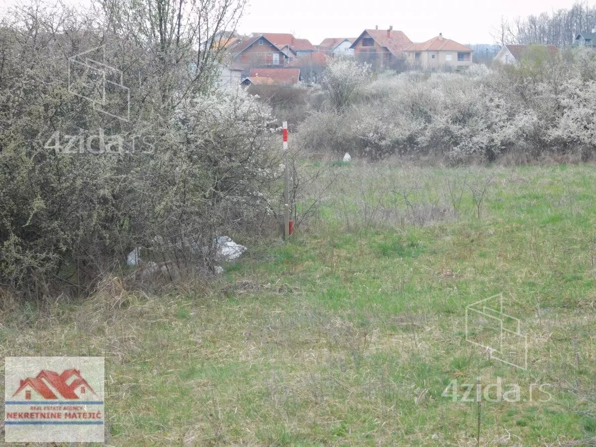 Plac | 4zida