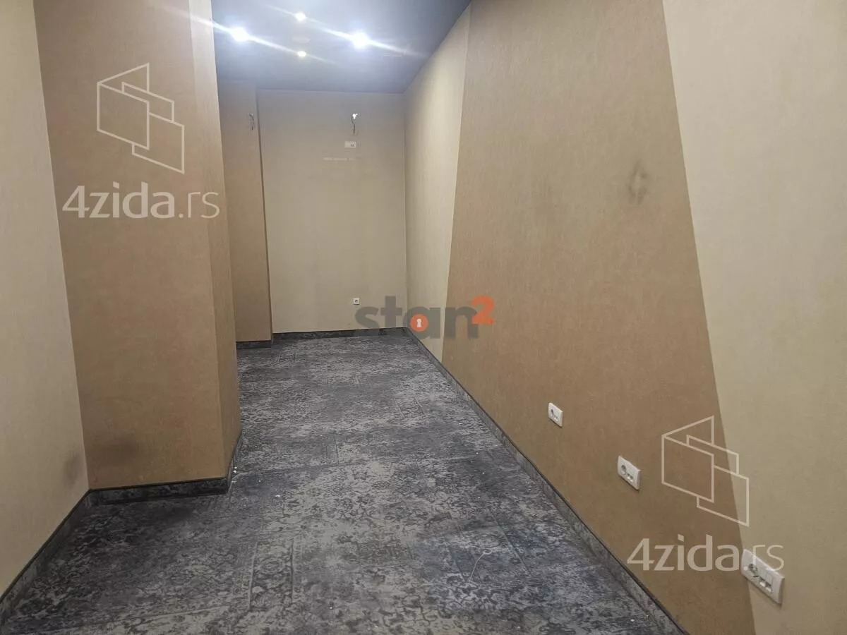 Lokal | 4zida