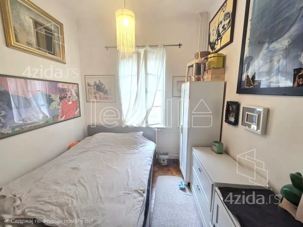 Troiposoban stan | 4zida