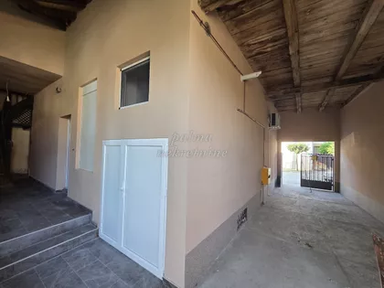 Centar preko Lepenice | 4zida.rs