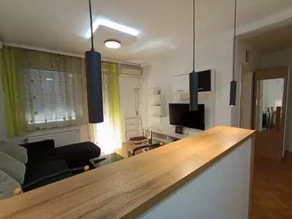 Hadži Ruvimova | 4zida.rs