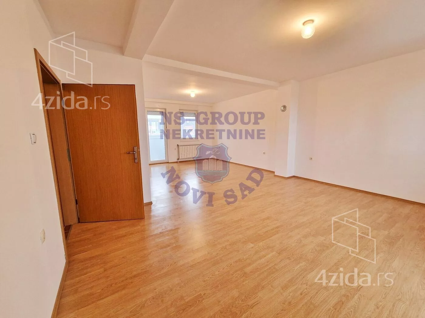 Petosoban stan | 4zida