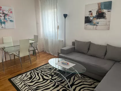 Magelanova 13 | 4zida.rs