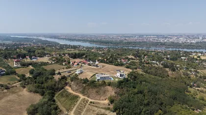 Sremska Kamenica | 4zida.rs