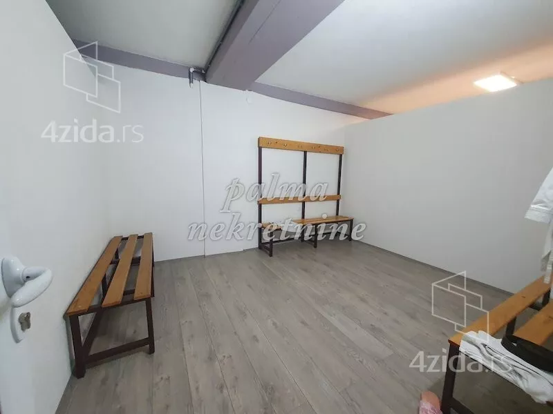 Lokal | 4zida