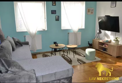 KOLO SRPSKIH SESTARA | 4zida.rs