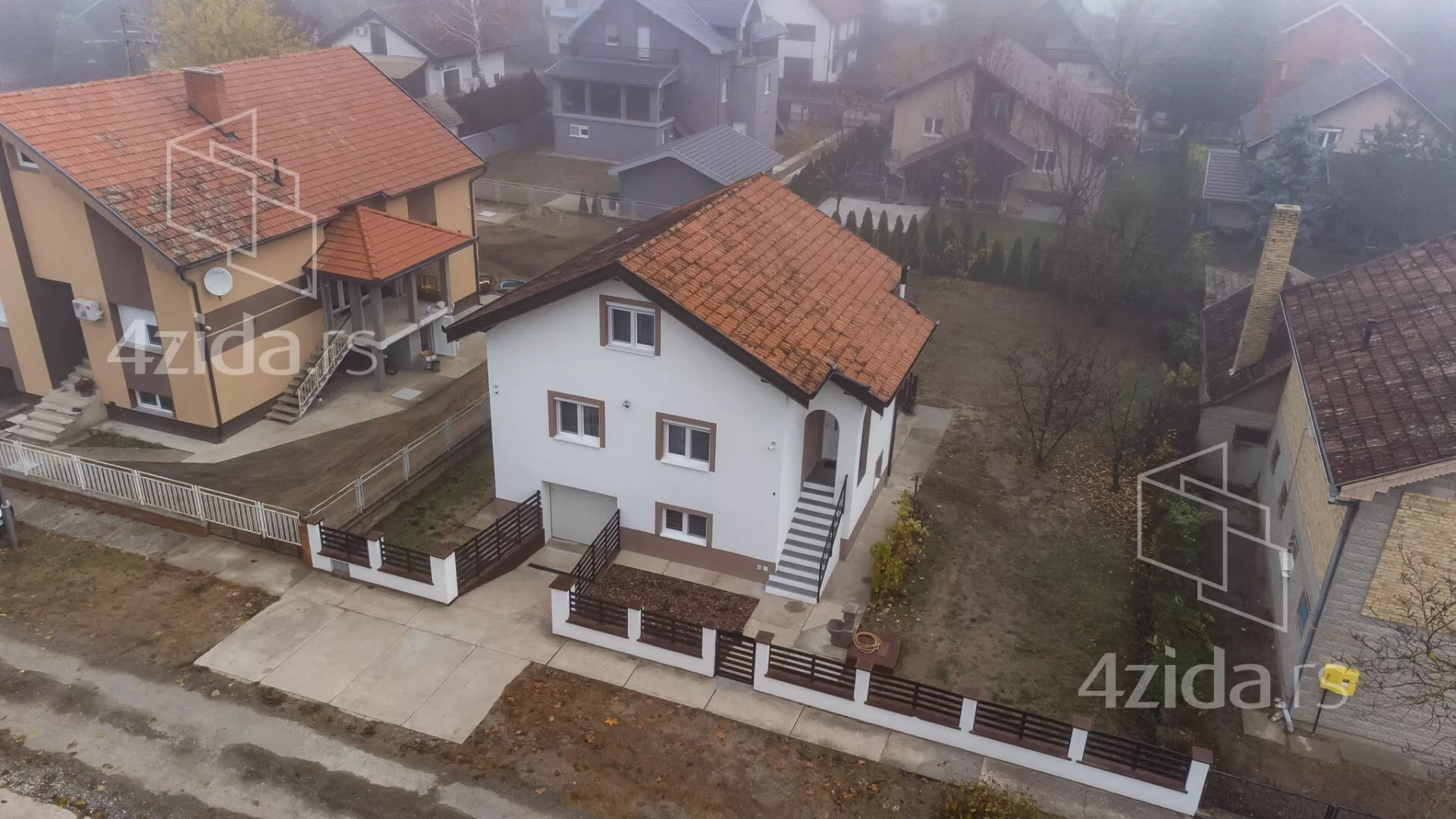 3-etažna kuća | 4zida