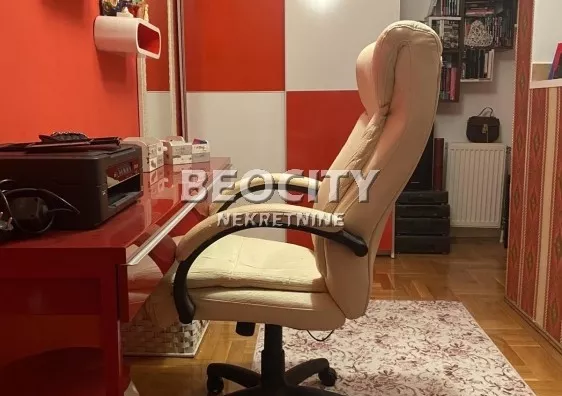 Četvoroiposoban stan | 4zida