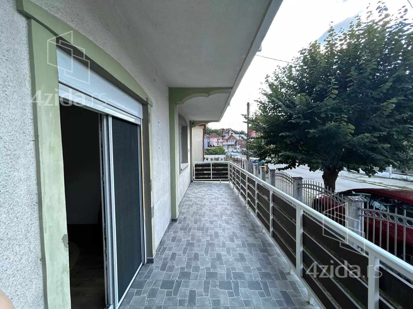 3-etažna kuća | 4zida