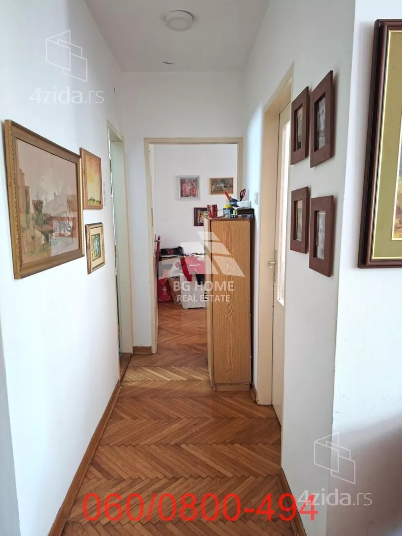 Troiposoban stan | 4zida