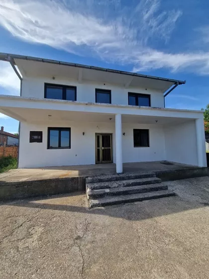 Davidova 51 | 4zida.rs