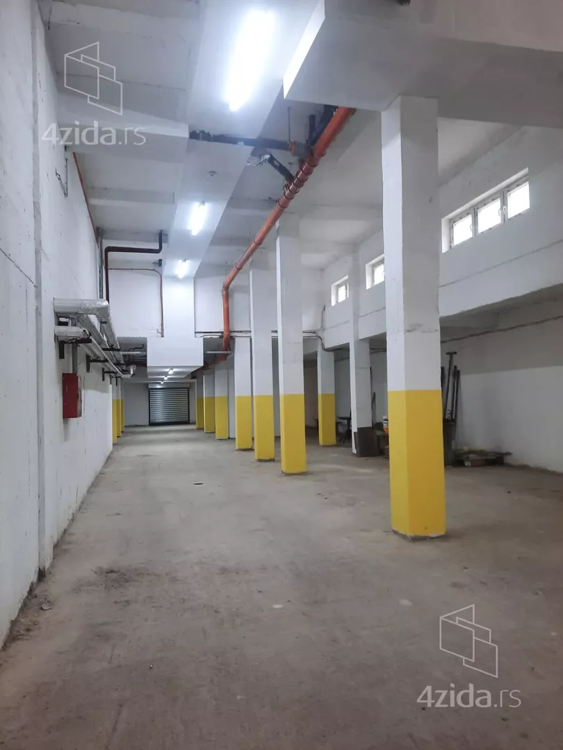 Parking | 4zida
