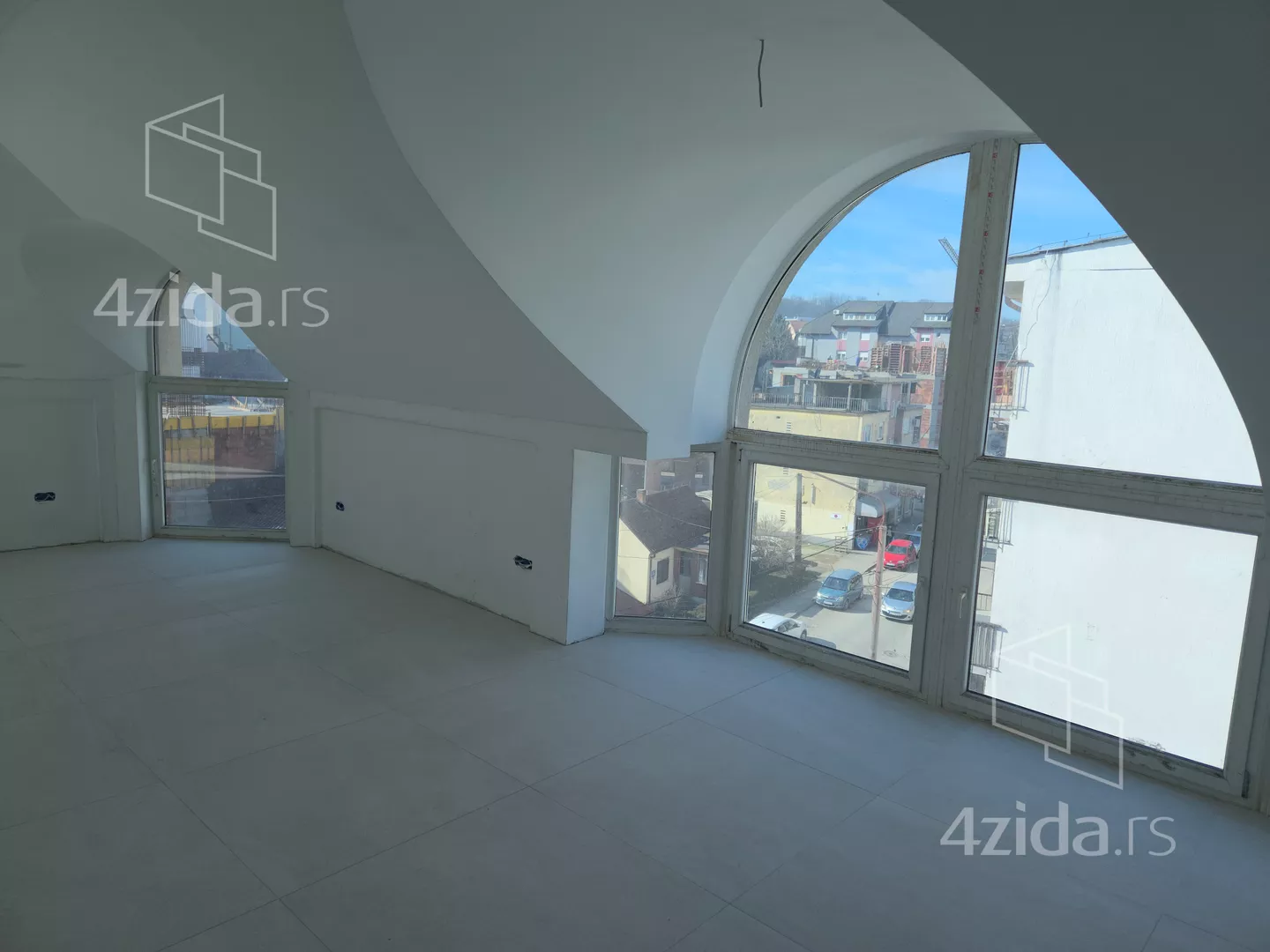 Poslovni prostor | 4zida