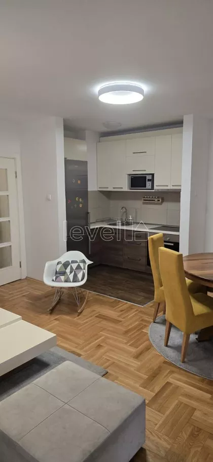 Nova Detelinara | 4zida.rs