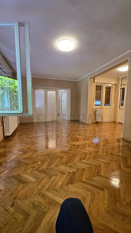 Hadži Ruvimova | 4zida.rs
