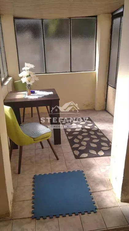 Ravni Topolovac | 4zida.rs