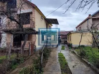 Gradske lokacije, Batočina | 4zida.rs