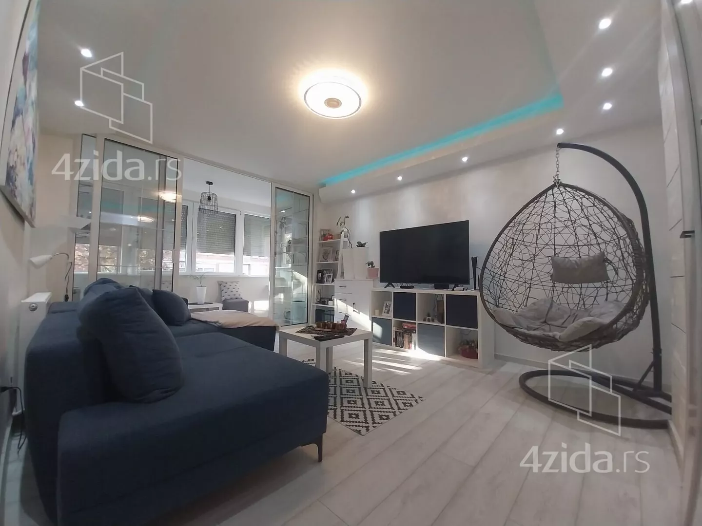 Dvoiposoban stan | 4zida