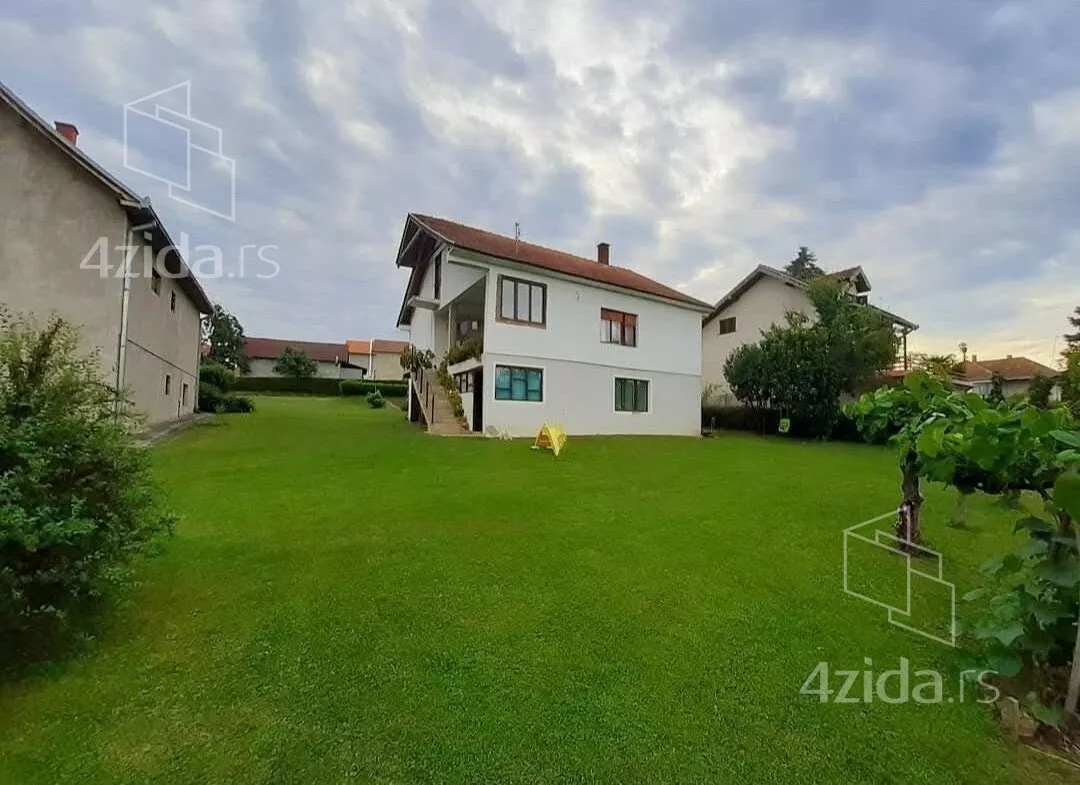 2-etažna kuća | 4zida