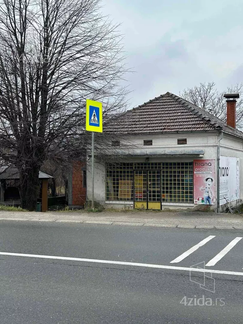 Poslovni prostor | 4zida