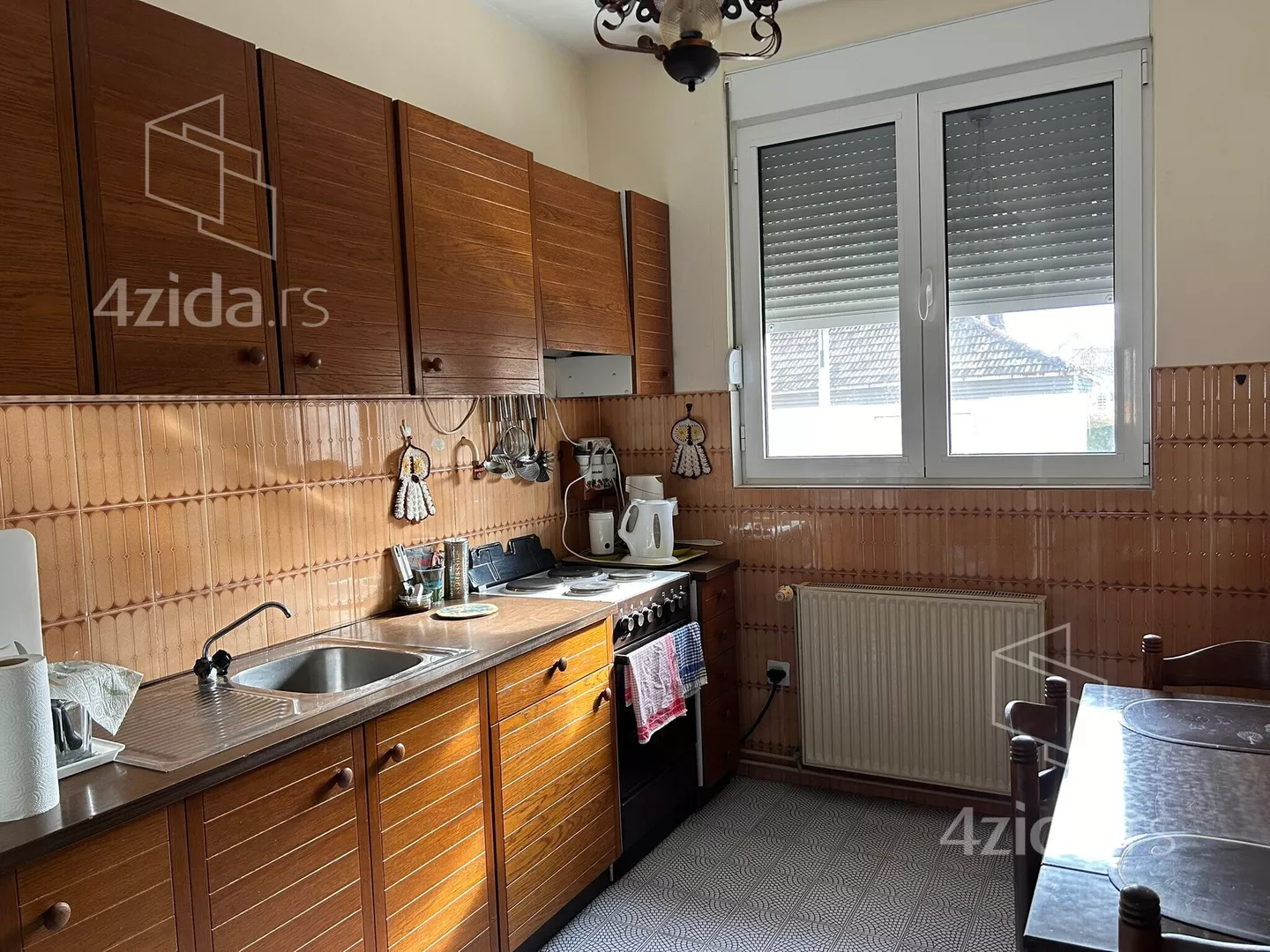 4-etažna kuća | 4zida