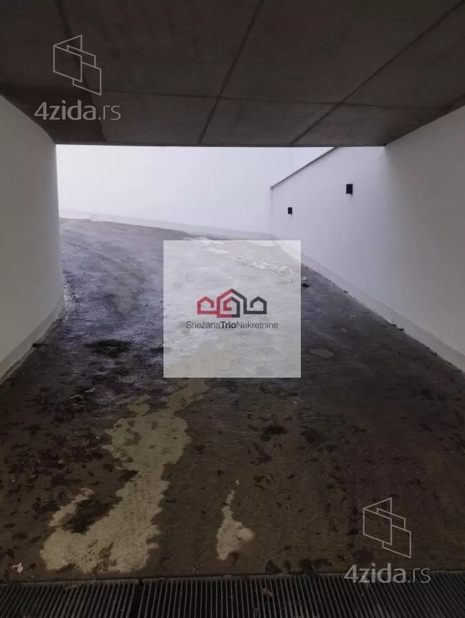 Garaža/Parking | 4zida