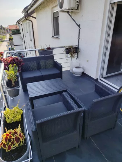 Karinska 9 | 4zida.rs
