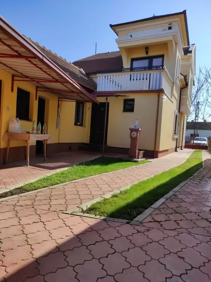 Orlovićeva 143 | 4zida.rs